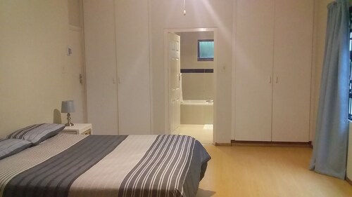 Lethabo Bed & Breakfast room 1 