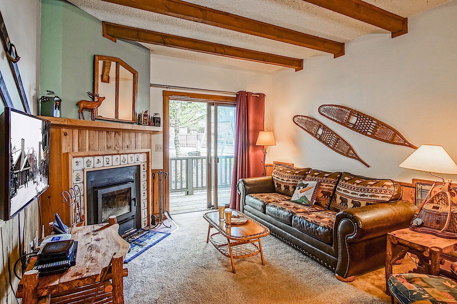 薄型テレビ、暖炉