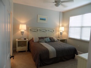 2 dormitorios, tabla de planchar con plancha, wifi y ropa de cama