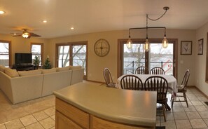 Interior - Beautiful lakeview Home! Great views and we rent a dock access from neighbor! (Watervliet)