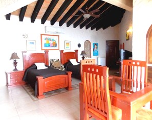 7 bedrooms, iron/ironing board, free WiFi, bed sheets