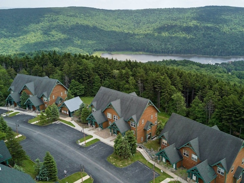 Camp 4 #2:  2 Bedrooms, 2.5 Baths: Slope Side,  Gas Fireplace.