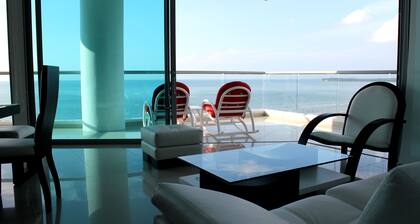 Indulge in an Airy Cartagena Condo