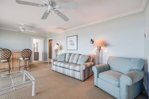 Älytelevisio, kirjoja, musiikkikirjasto, videokirjasto