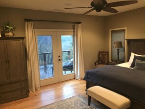 3 soveværelser, skrivebord, strygejern/strygebræt, gratis Wi-Fi