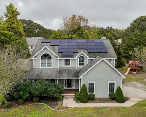 Exterior - Mystic Seaport near beach, downtown & casinos (Mystic)