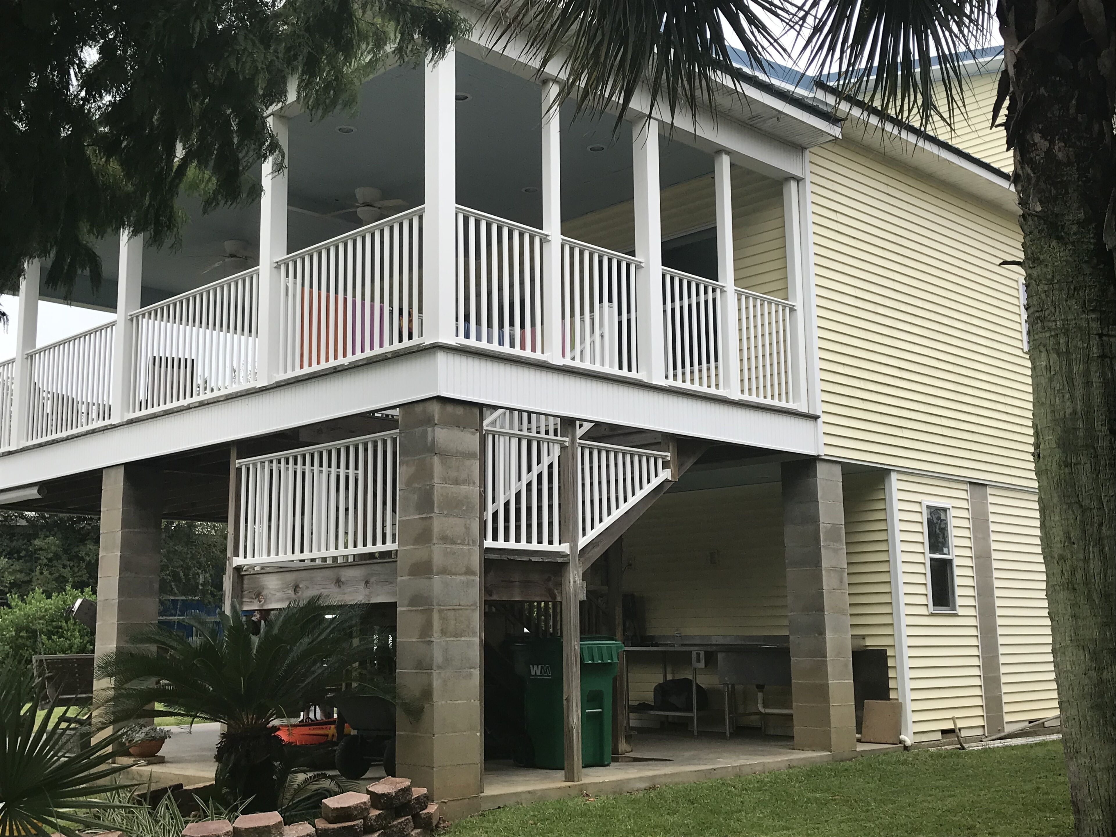 Crusin the Coast! Waterfront  Home - Fish, Boat, BBQ, Sit Back, Relax & Enjoy! 