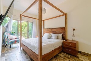 3 sovrum, resesäng, internet och sängkläder