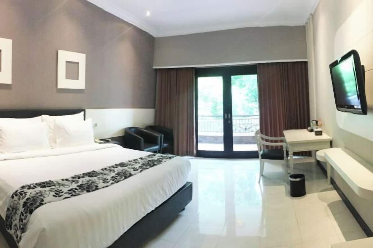 1 chambre, coffres-forts dans les chambres, bureau, Wi-Fi gratuit