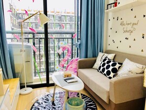 Desk, blackout curtains, free WiFi