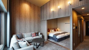 Habitación Deluxe (Hollywood Twin) | Edredón, caja de seguridad en la habitación, escritorio y wifi gratis