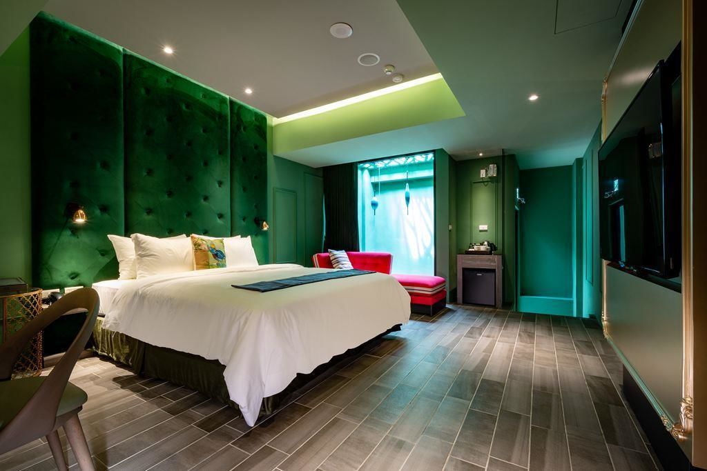 economy double room | desk, blackout curtains, free wifi, bed sheets