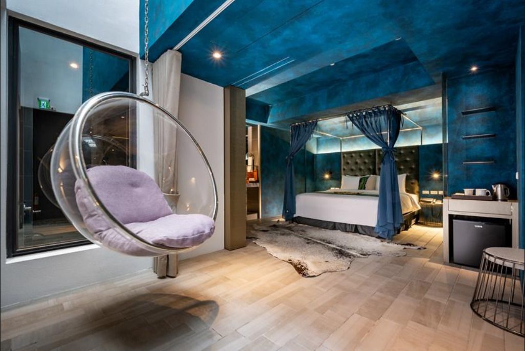 comfort double room | desk, blackout curtains, free wifi, bed sheets