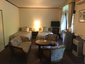 Vierbettzimmer | Minibar, kostenlose Zustellbetten, kostenloses WLAN
