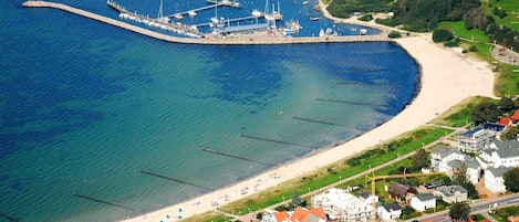In StrandnÀhe