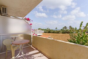 2 habitaciones, sistema de insonorización, wifi gratis y ropa de cama 