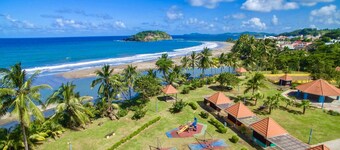 TOP OF VILLA IN ITS VERY GREEN