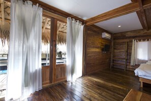 Villa, 1 King Bed | Rollaway beds, free WiFi, bed sheets - Baantonlamphu Pakpra (Khuan Khanun)
