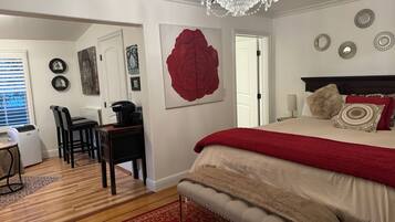 1 chambre, fer et planche Ă repasser, Wi-Fi gratuit, draps fournis