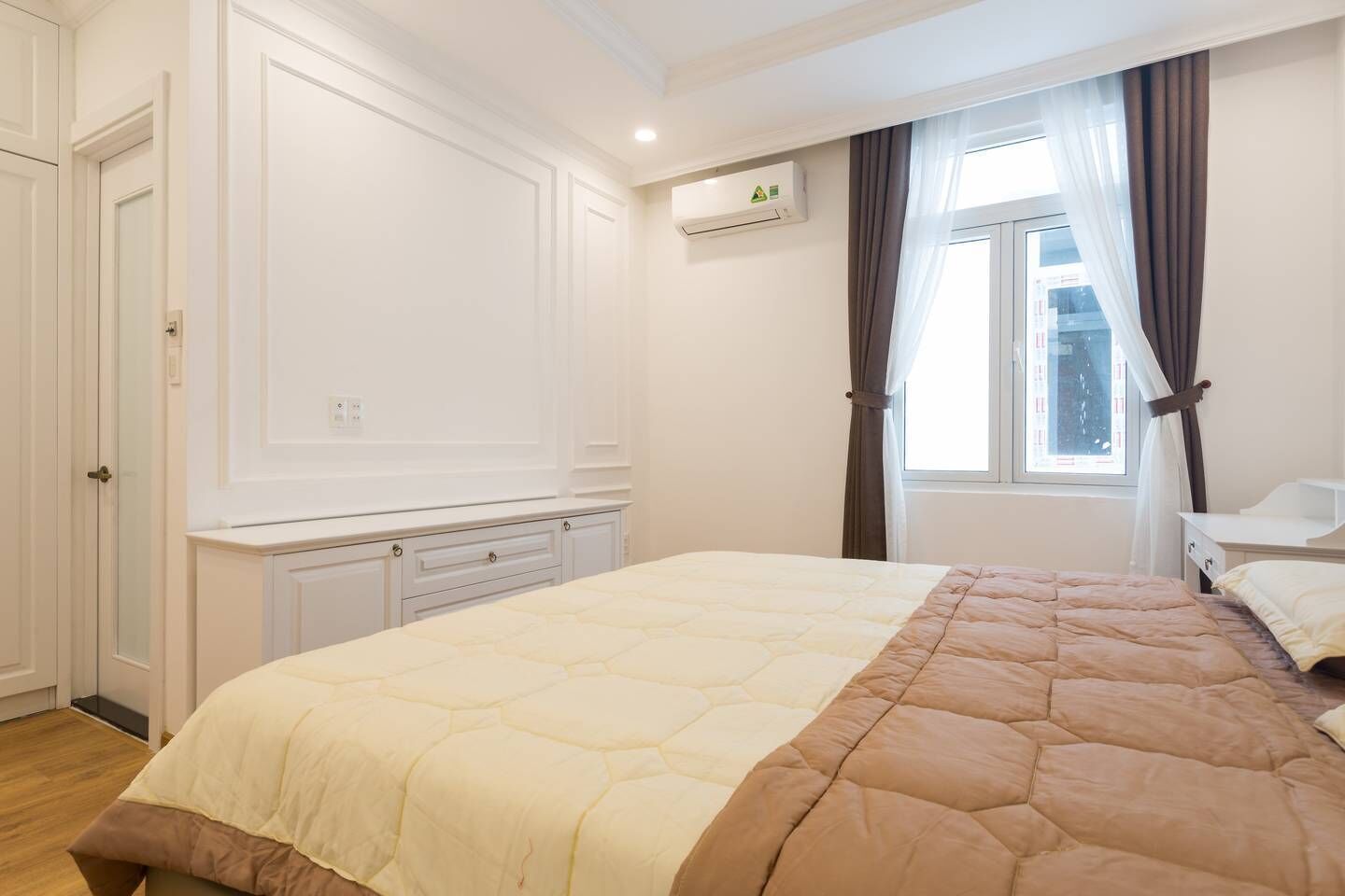 4 bedrooms, free WiFi