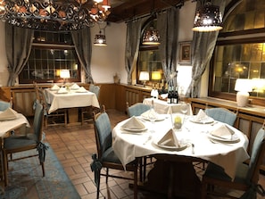 Restaurant - Hotel Traube (Baden-Baden)