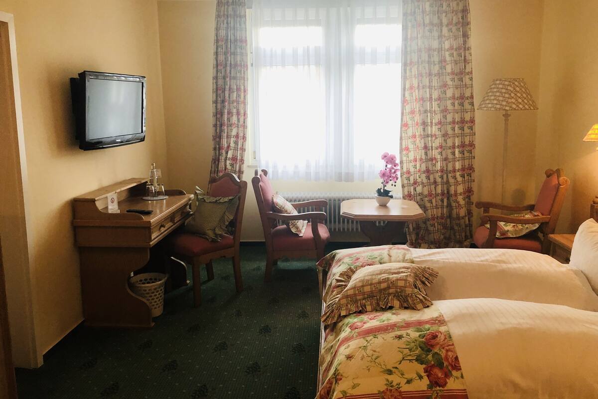 Comfort Double Room, Vineyard View | Egyptian cotton sheets, premium bedding, in-room safe, desk