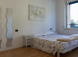 Apartment, 1 Bedroom, Non Smoking | 1 bedroom, individually decorated, individually furnished, free WiFi - Appartamento Griso (Lecco)