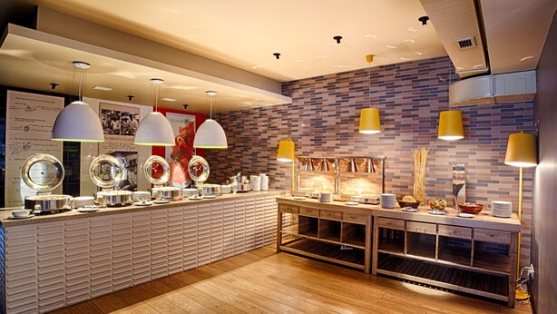 Daily buffet breakfast for a fee - Iris hotel (Almaty)