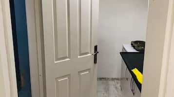 Apartemen, 1 kamar tidur | Area keluarga | TV LCD