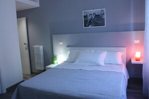 Sistema de insonorización, cunas, wifi gratis y ropa de cama 