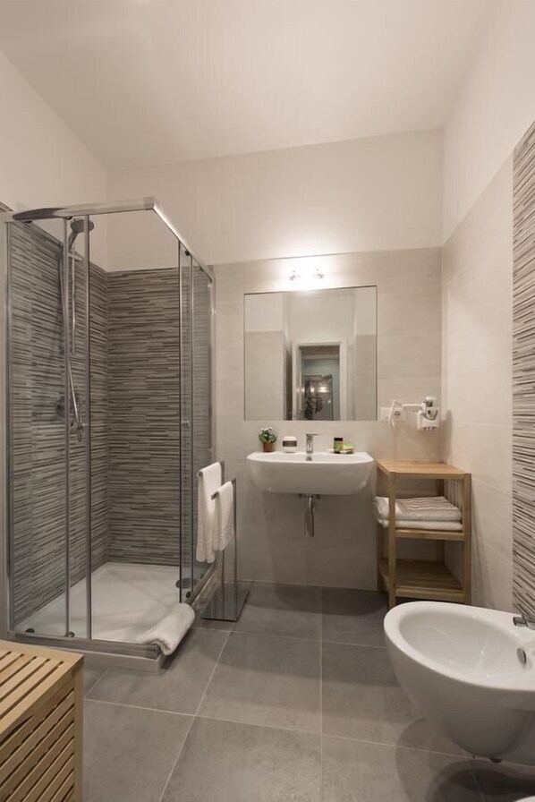 Chambre Double Deluxe | Salle de bain