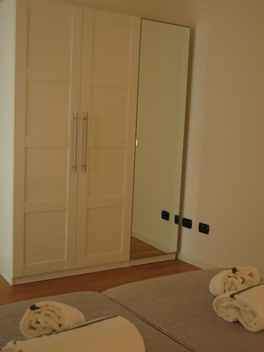 Appartement, 2 chambres | Équipements de la chambre