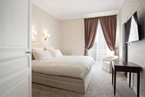 Dobbeltrom (Marguerite) | Sengetøy av topp kvalitet, individuelt dekorert og individuelt innredet