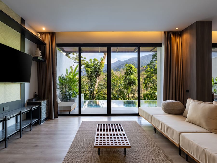 Mountain View Pool Suite | Wohnbereich