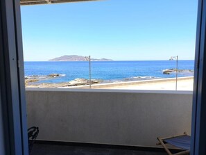 Panoramic Double Room, Terrace (Ricale) | Water view - Ajamola (Favignana)