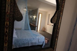 Chambre Double Deluxe, vue mer (Tramuntana) | Minibar, coffres-forts dans les chambres, décoration personnalisée