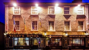 Exterior - Tully's Hotel (Castlerea)