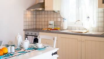 Cottage, có phòng tắm riêng (Neptune Sea House) | Bếp chung