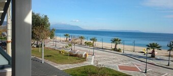 Rooms Amalthea Mare & Cafe - Bistro