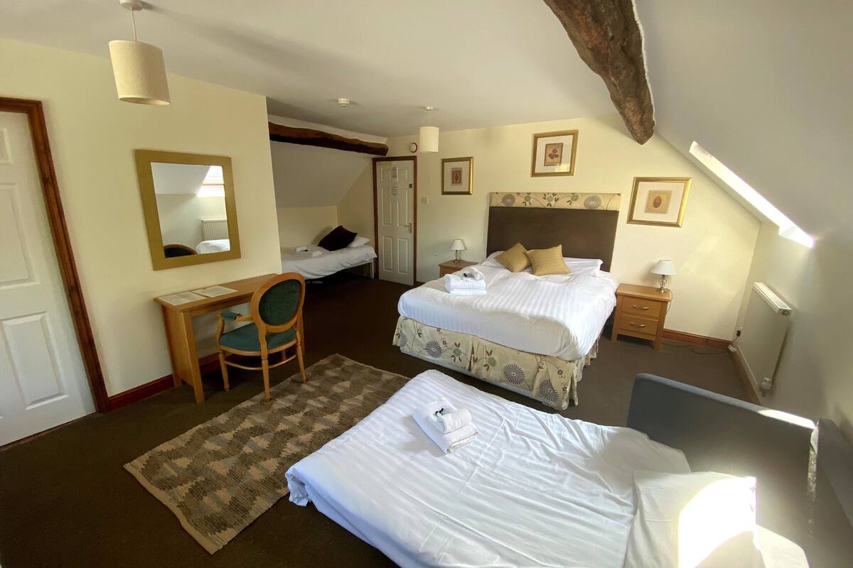 Suite, baño en la habitación