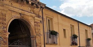 Exterior - La casa di Ida (Locri)