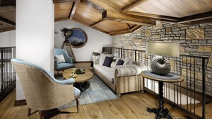 Villa | Living area | Plasma TV, fireplace - Regnum Golf Country 5 bedroom 5 (Bodrum)
