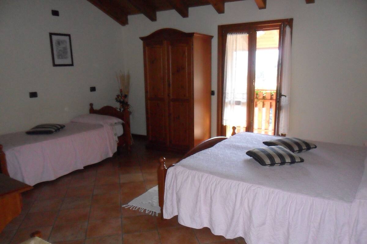 Individually furnished, desk, cribs/infant beds, free WiFi