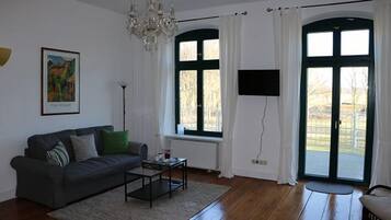 Apartment, 1 Bedroom (FW3) | Living room