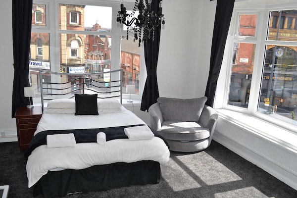 Double Room | Iron/ironing board, free WiFi, bed sheets