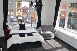 Double Room | Iron/ironing board, free WiFi, bed sheets