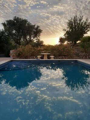 Outdoor pool, sun loungers