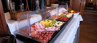 ホテル - レストラン バーレン