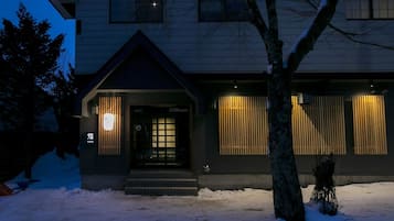 施設の正面