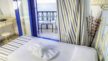 Double or Twin Room, Sea View | Iron/ironing board, free WiFi, bed sheets